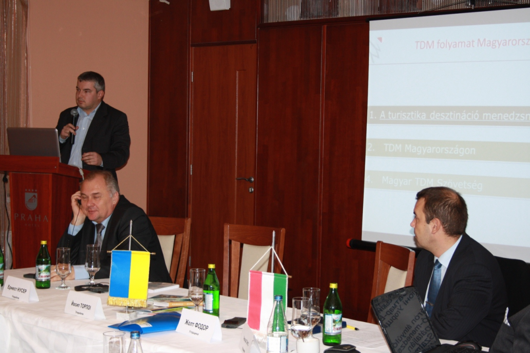 Szakértők értékelték a turisztikai együttműködést Kárpátalja megye és Magyarország vonatkozásában