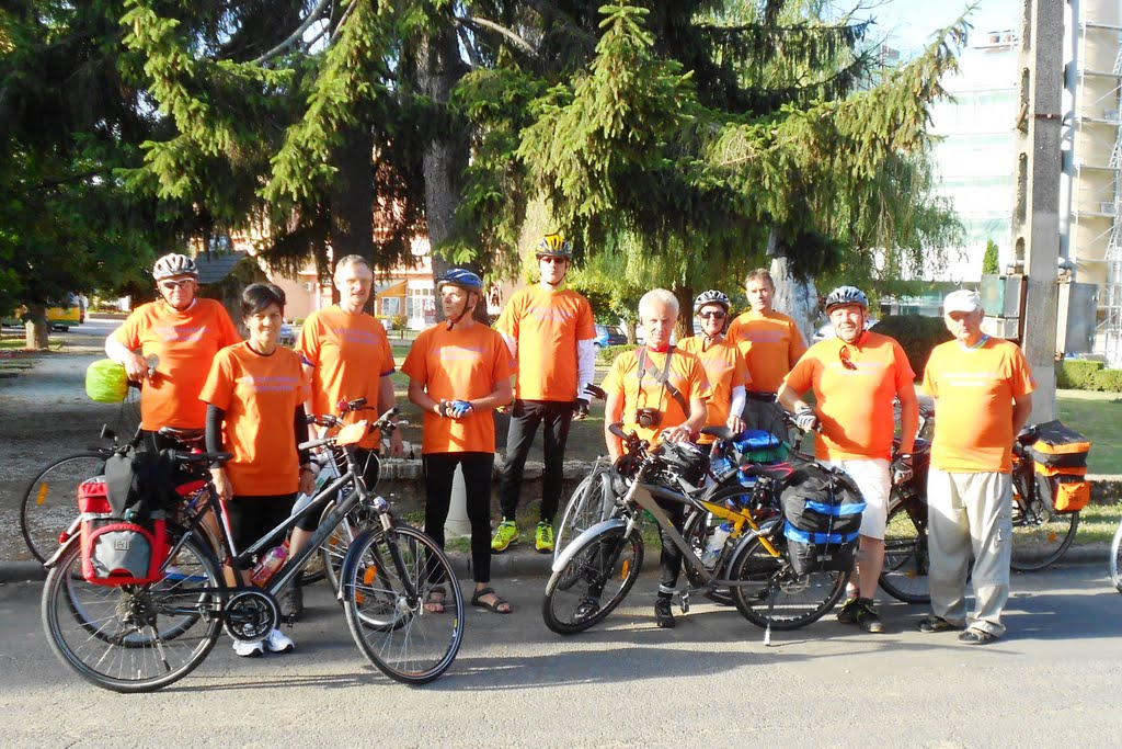  Kerékpártúra Dobó István sírjához