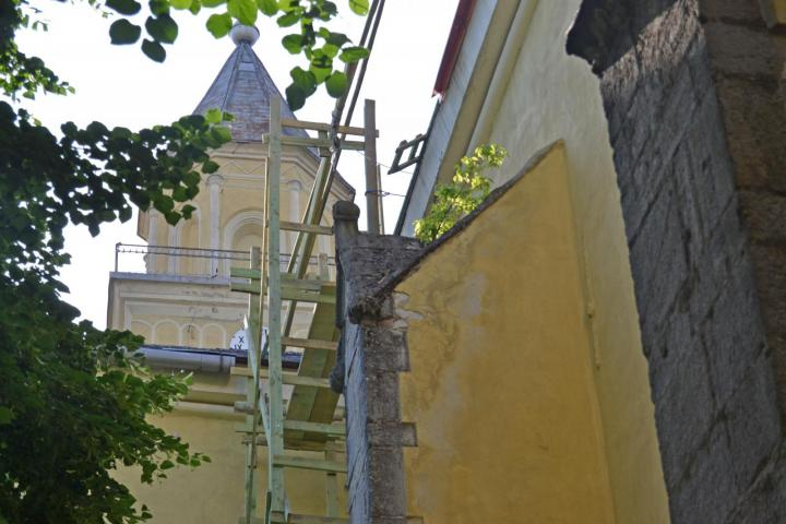 Visszakapja egykori patináját a beregszászi római katolikus plébániatemplom 